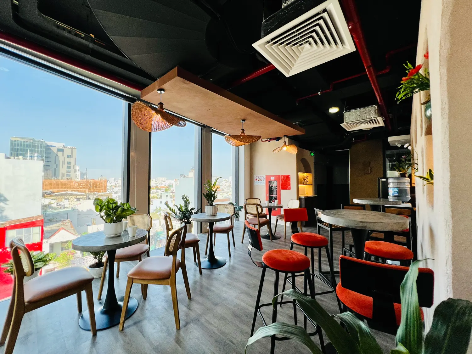 IMC Tower tại TP.HCM - địa điểm cung cấp văn phòng chia sẻ 5SOffice